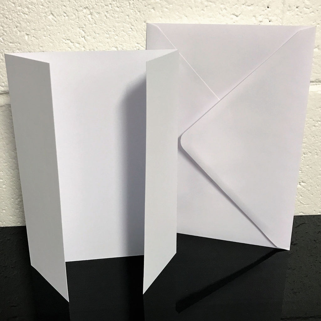 25 x A5 White GateFold Card Blanks & Envelopes - 300gsm